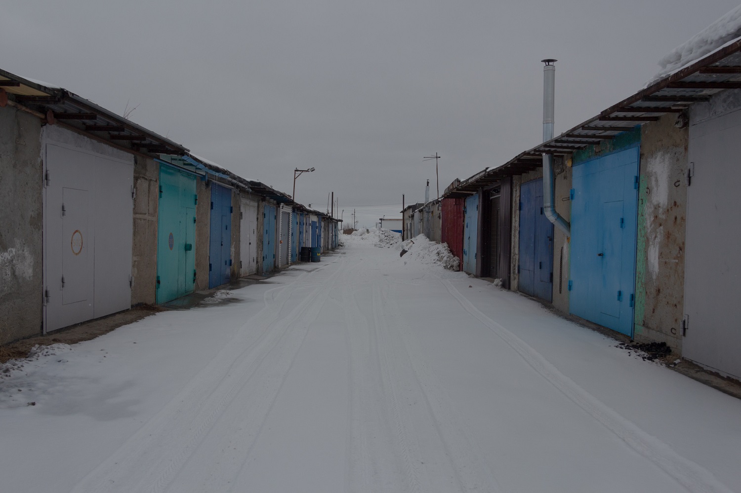 Typische Garagenanlage im Norden Russlands / Foto © Oksana Ozgur