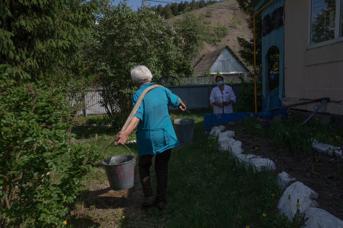 Das Gesundheitszentrum in Terekly befindet sich in einem Gebäude mit der Dorfbibliothek / Foto © Natalja Madiljan