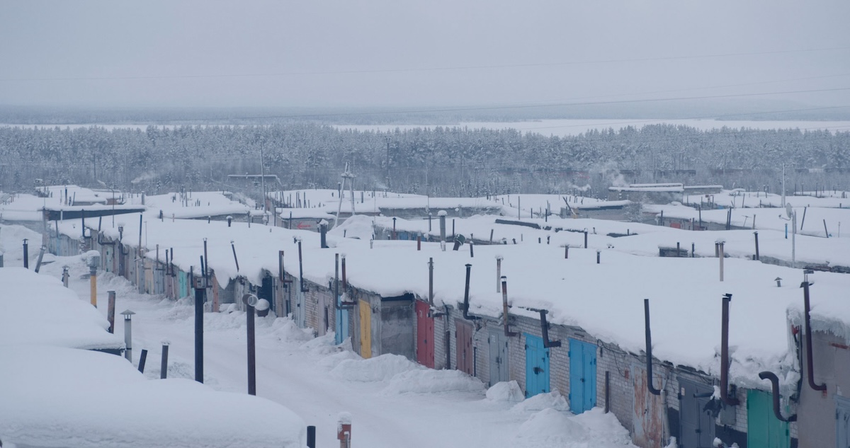 Generationen junger Russen lernten in dieser Welt Zauberworte wie „Jawa“, „Vergaser“ oder „Aufhängung“ / Foto © Axel Schneppat / Tamtam Film